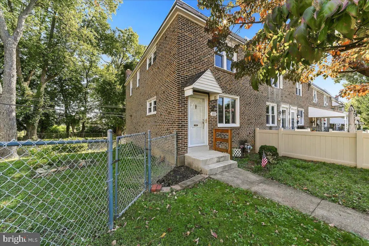1015 Minden Ln, Darby, PA 19023 - #1