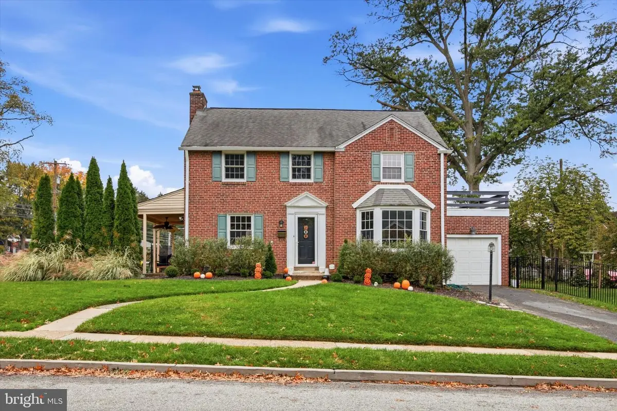 406 Mill Rd, Havertown, PA 19083 - #1