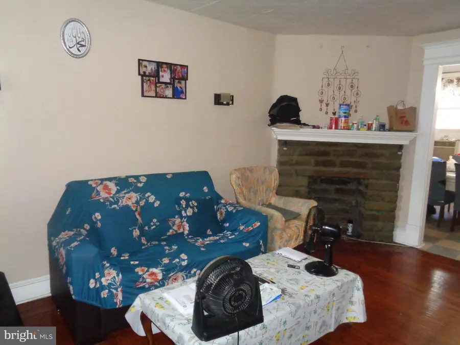 7236 Brent Rd, Upper Darby, PA 19082 - #3