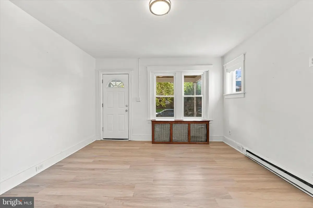 226 E 23rd St, Chester, PA 19013 - #1