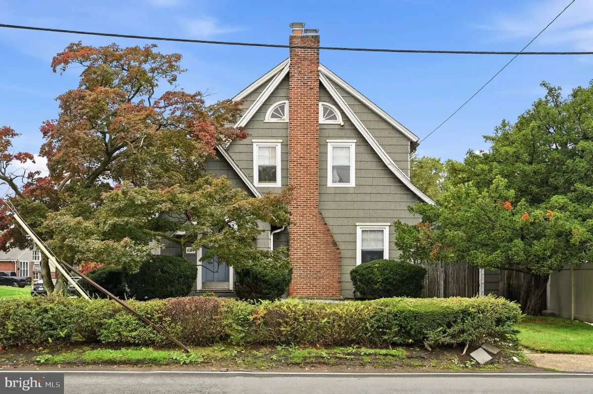 604 S Oak Ln S, Secane, PA 19018 - #1