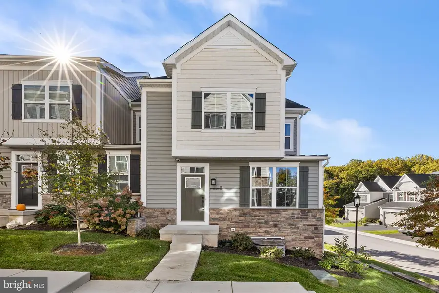 216 Avalon Dr, Media, PA 19063 - #2