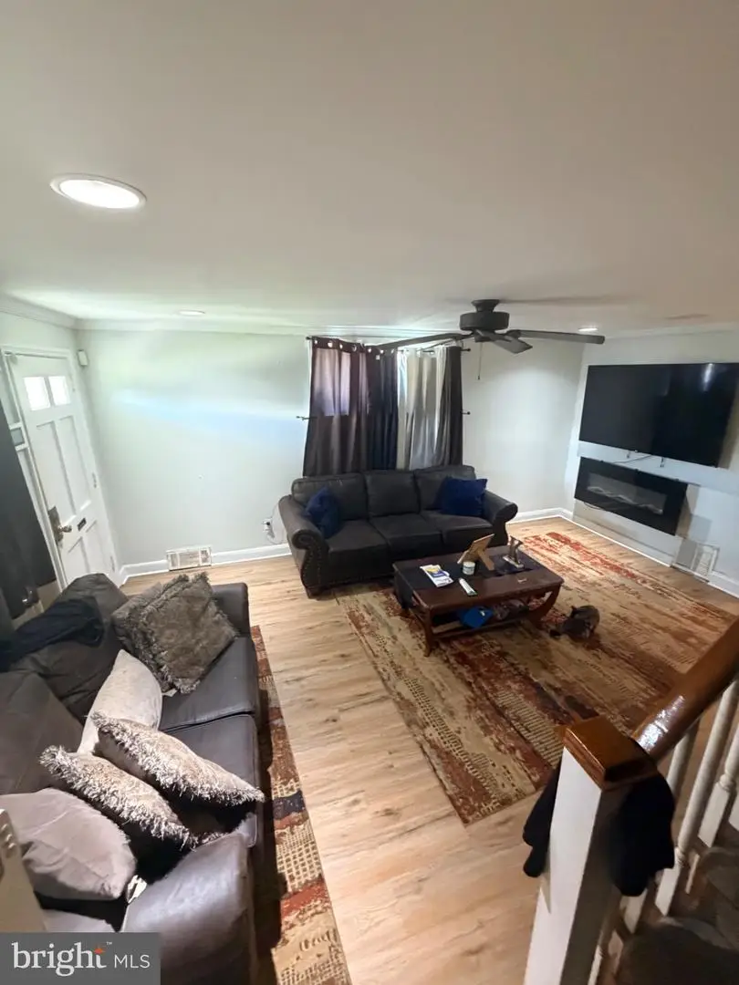 1079 Stratford Rd, Glenolden, PA 19036 - #1