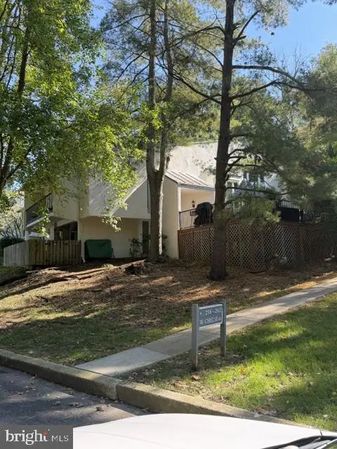258 W Chelsea Cir, Newtown Square, PA 19073 - #1