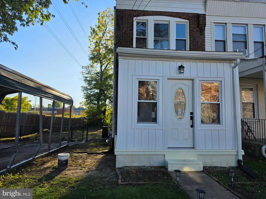 6 Rhodes Ave, Collingdale, PA 19023 - #2