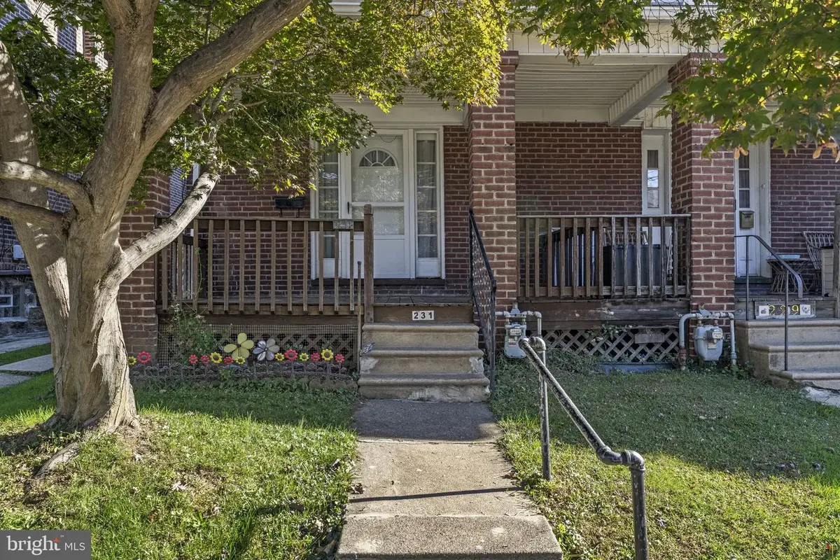 231 Wolfenden Ave, Collingdale, PA 19023 - #1