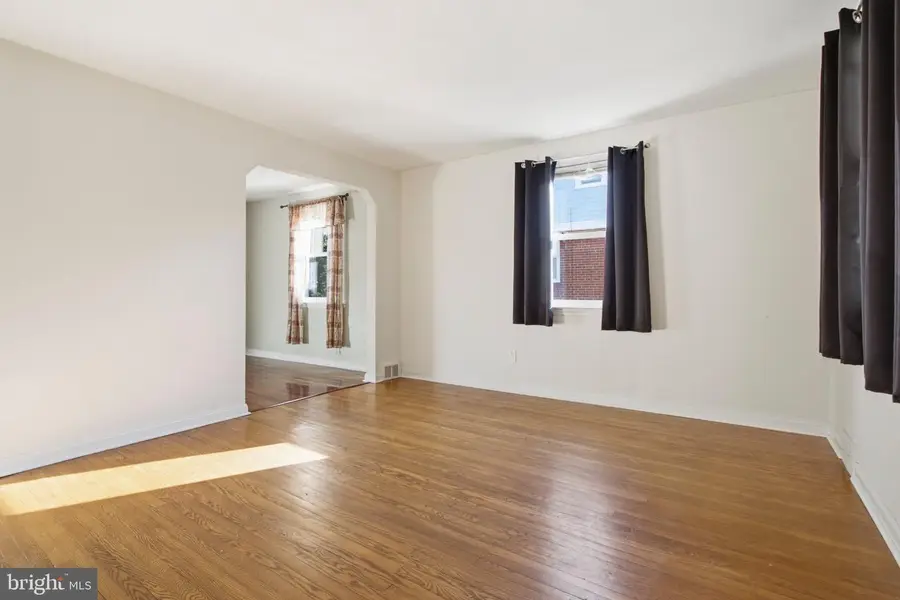 319 Hawarden Rd, Springfield, PA 19064 - #3