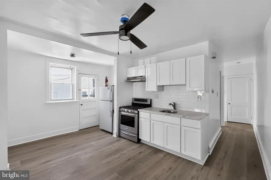 205 Berbro Ave, Upper Darby, PA 19082 - #3