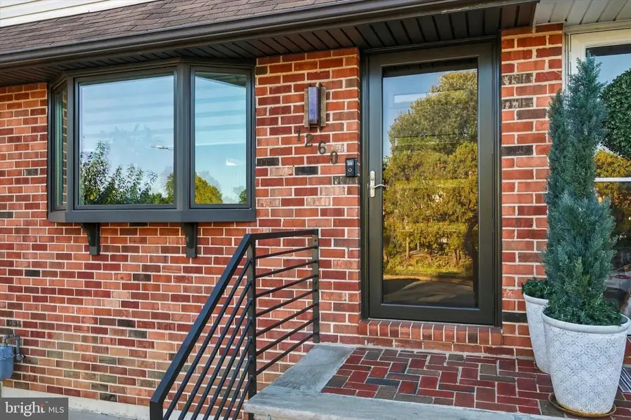 1260 Nicole Ln, Secane, PA 19018 - #2