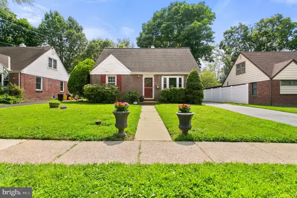 30 Yale Sq, MORTON, PA 19070