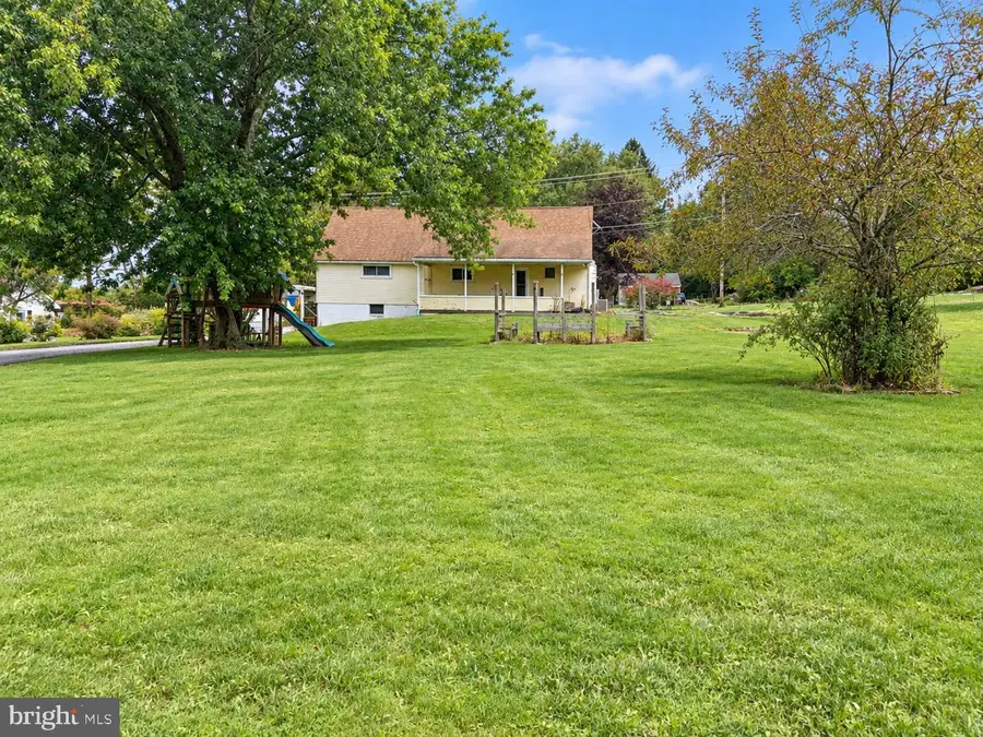 3088 Montmorenci Ave, Ridgway, PA 15853 - #2