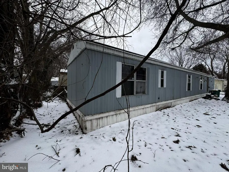 1417 Wana Dr, Erie, PA 16505 - Image #2