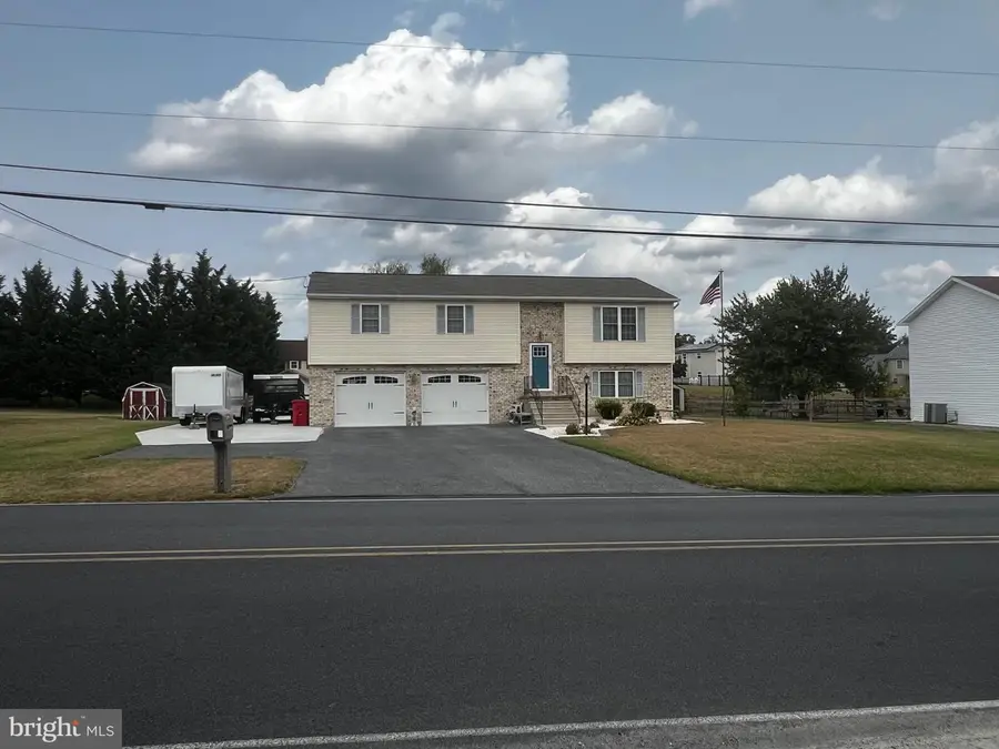 918 Sollenberger Road, Chambersburg, PA 17202 - Image #2