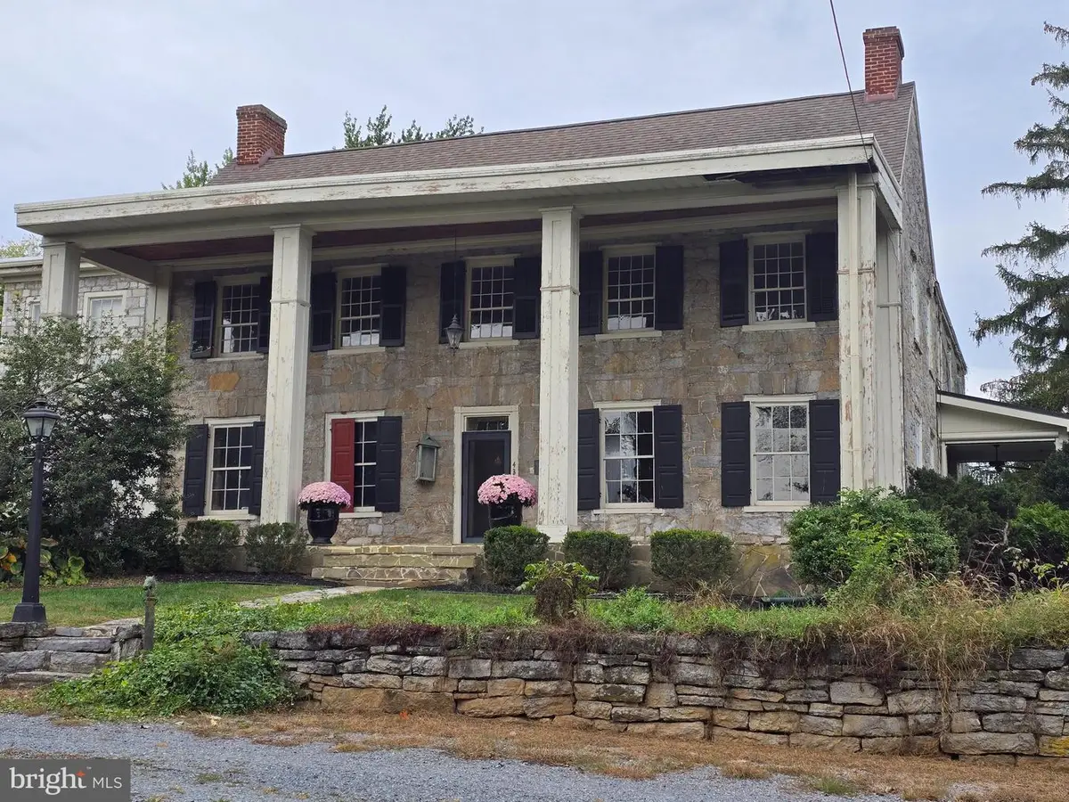 431 Leitersburg St, Greencastle, PA 17225 - Image #1
