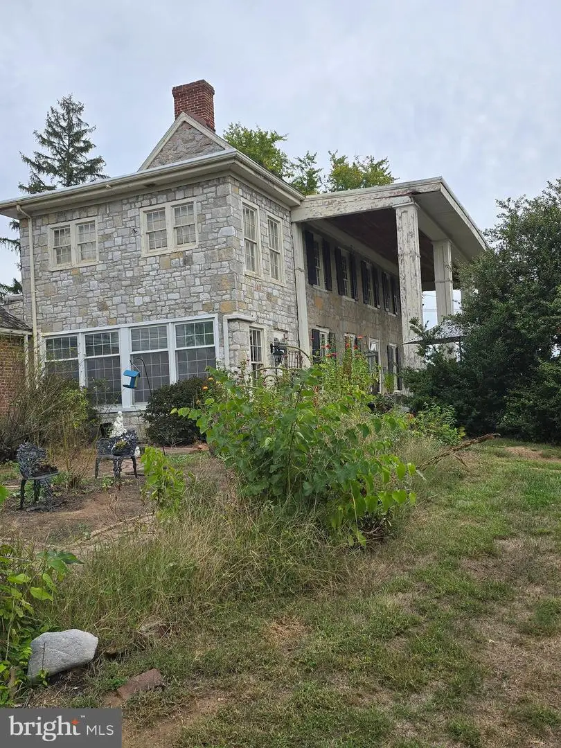 431 Leitersburg St, Greencastle, PA 17225 - Image #2