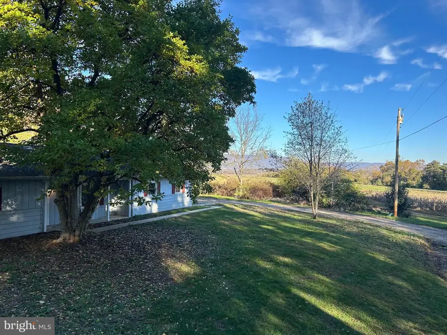 3571 Edenville Rd, Chambersburg, PA 17202 - Image #2