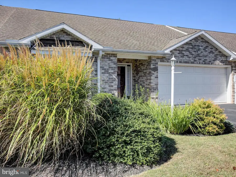 602 Brookview Dr, Greencastle, PA 17225 - Image #3