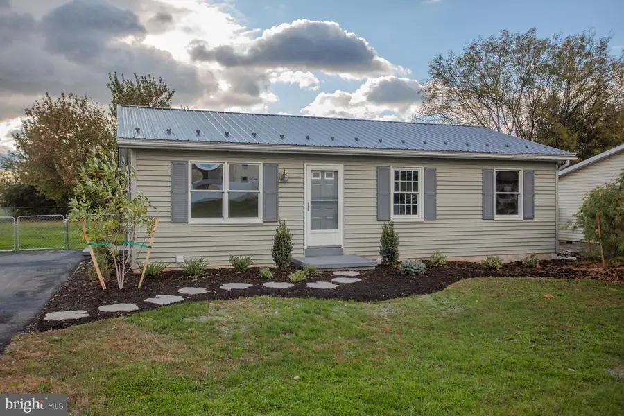 84 Sunset Avenue, Chambersburg, PA 17202 - Image #2