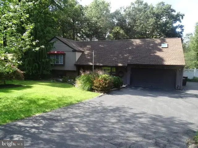 75 Laurel Drive, Fayetteville, PA 17222 - Image #1