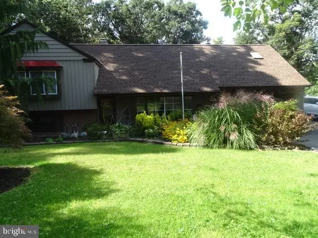 75 Laurel Drive, Fayetteville, PA 17222 - Image #2