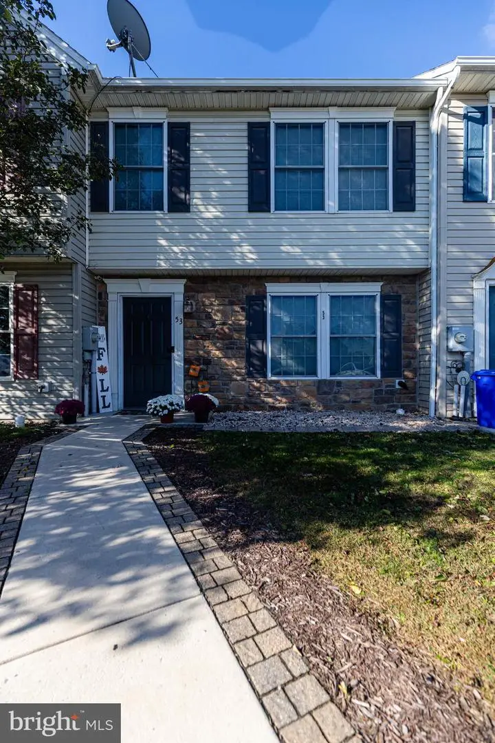 53 Grandview Crossing, Chambersburg, PA 17201 - Image #1