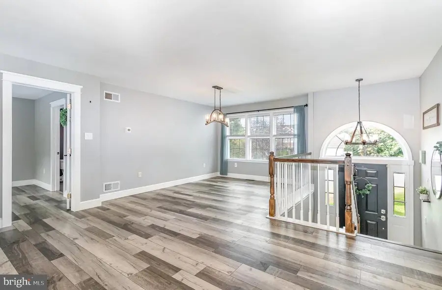 476 Beech Tree Street, Shippensburg, PA 17257 - Image #2