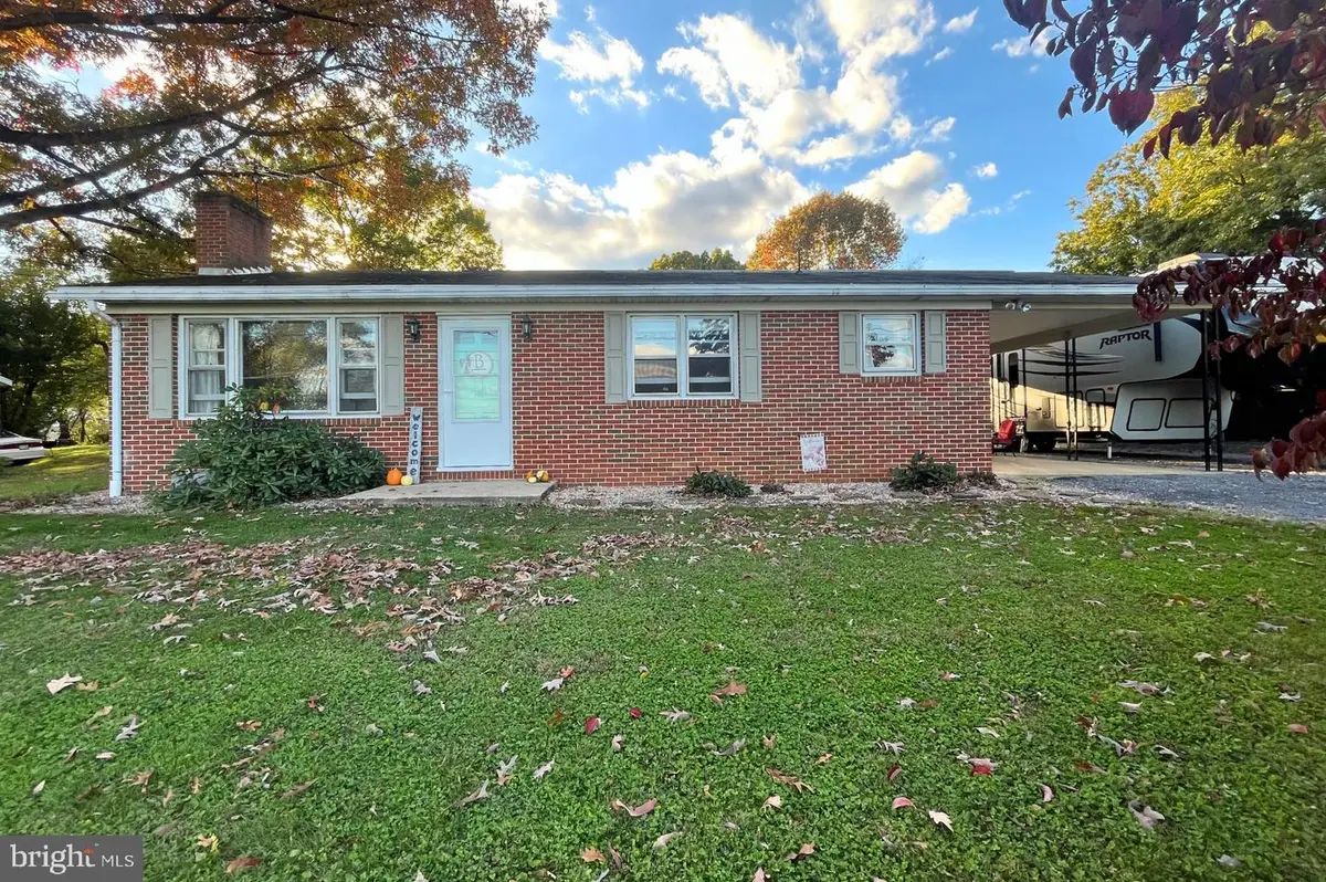 5865 Charlestown Rd, Mercersburg, PA 17236 - Image #1