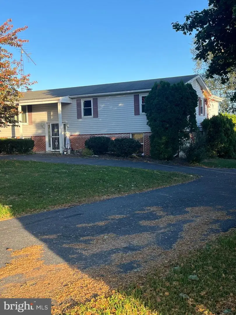 8640 Possum Hollow Road, Shippensburg, PA 17257 - Image #2