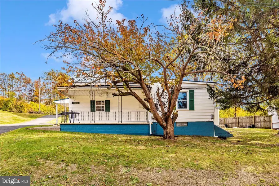 11118 Woodring Ln, Waynesboro, PA 17268 - Image #3