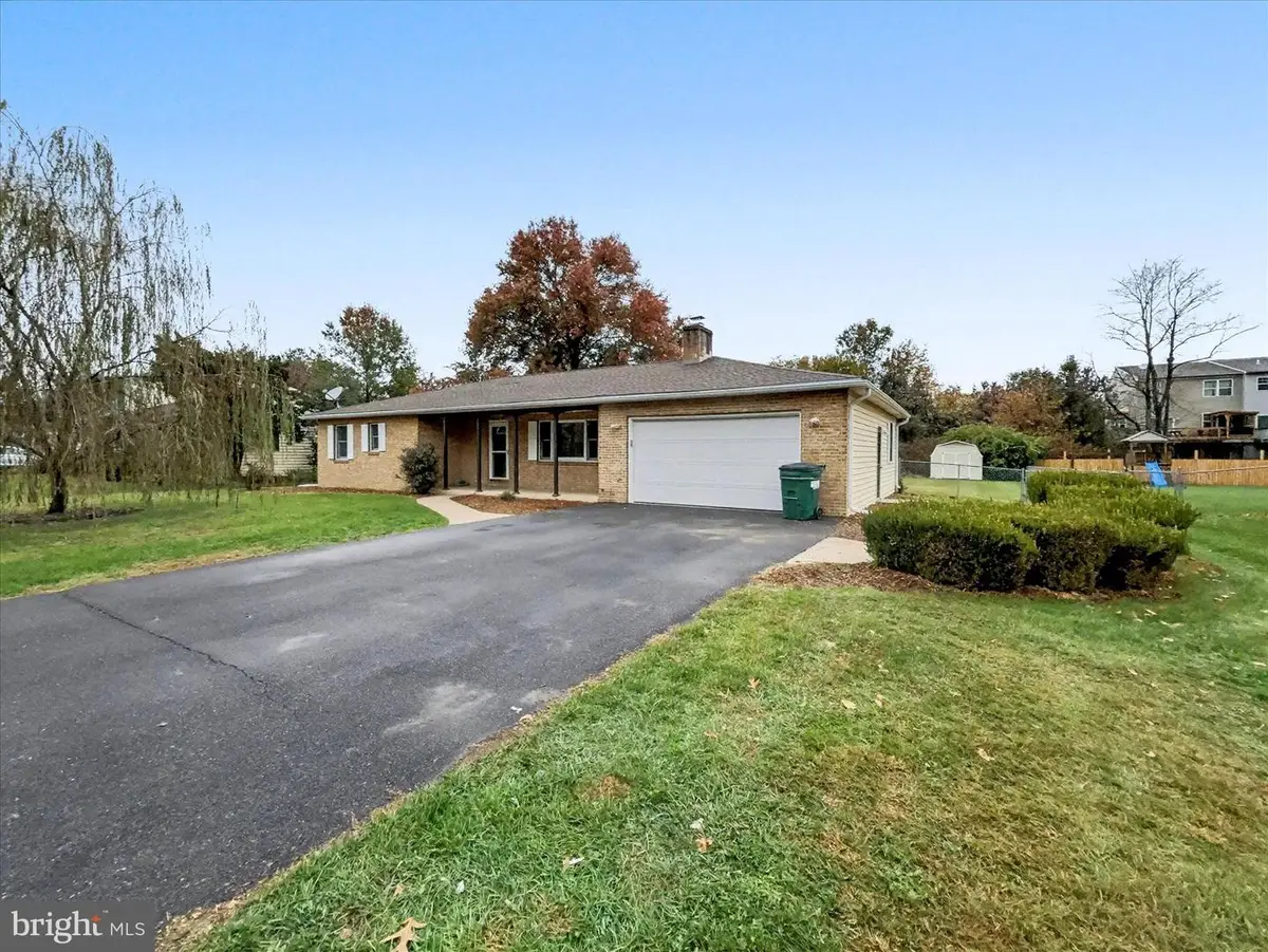 85 Jackson Drive, Chambersburg, PA 17201 - Image #1
