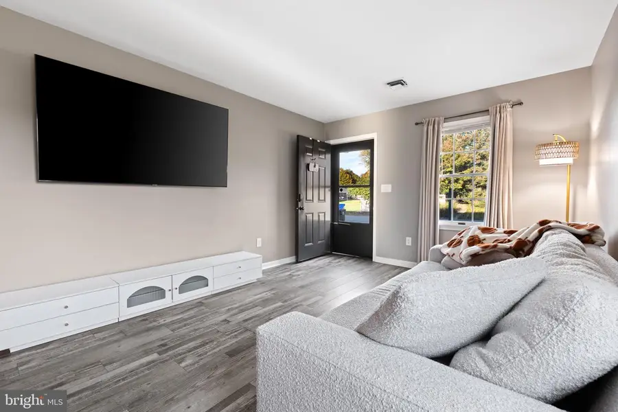 128 Minnich Rd, Chambersburg, PA 17201 - Image #3