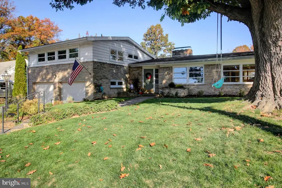 725 Floral Ave, Chambersburg, PA 17201 - Image #3