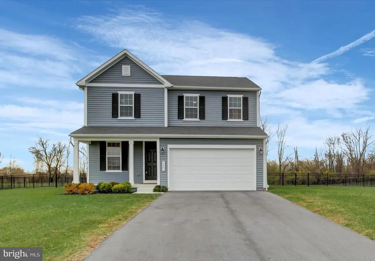 1441 Falcon Ln, Chambersburg, PA 17202 - Image #1