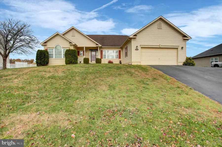 2944 Constellation Drive, Chambersburg, PA 17202 - Image #2
