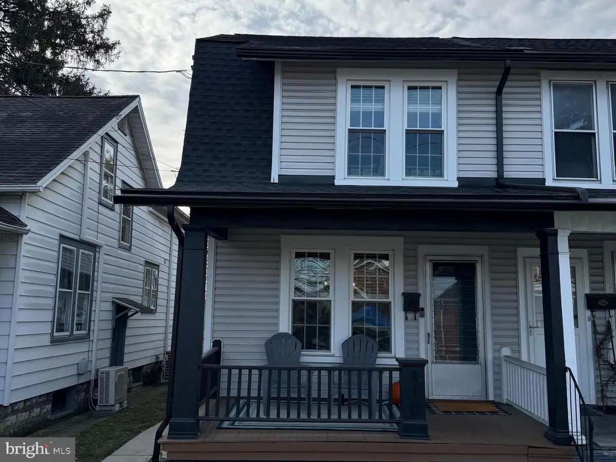 410 E Catherine Street, Chambersburg, PA 17202 - Image #1