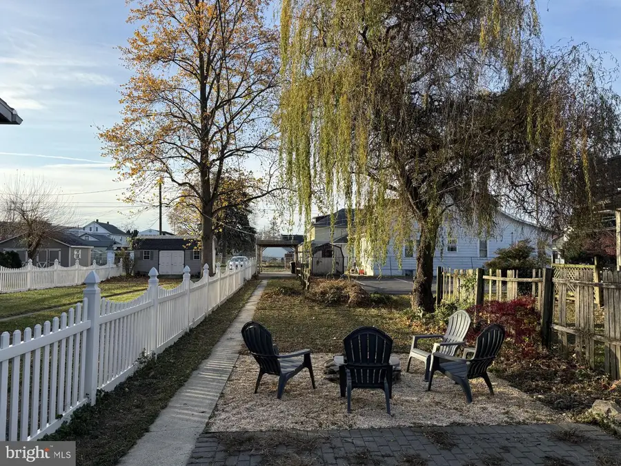 410 E Catherine Street, Chambersburg, PA 17202 - Image #2