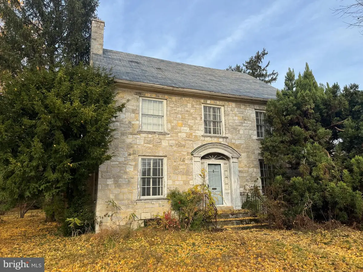 560 E Baltimore Street, Greencastle, PA 17225 - Image #1