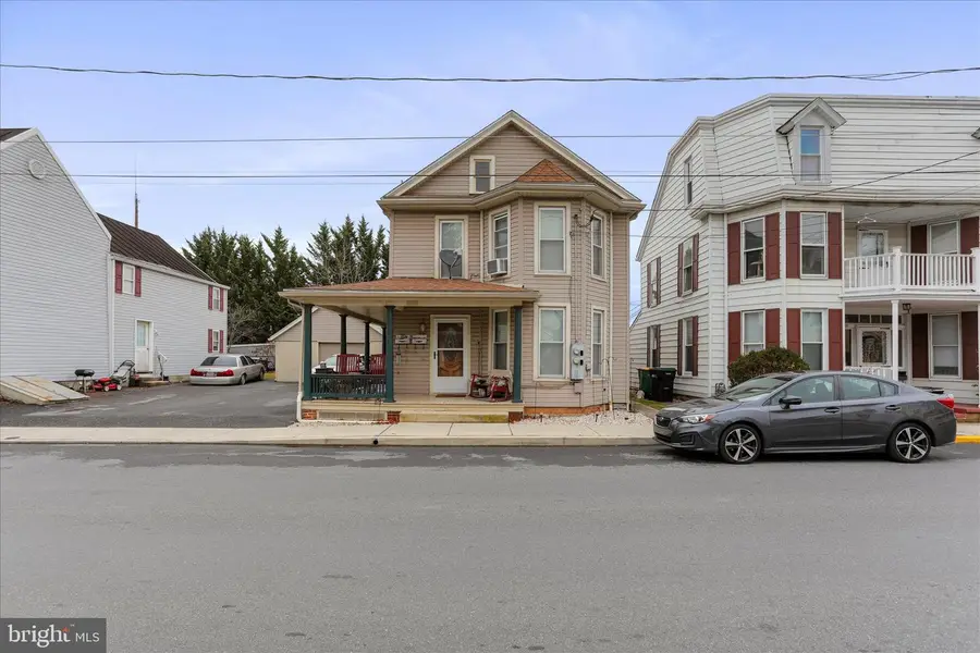 26 E E Madison Street, Greencastle, PA 17225 - Image #3