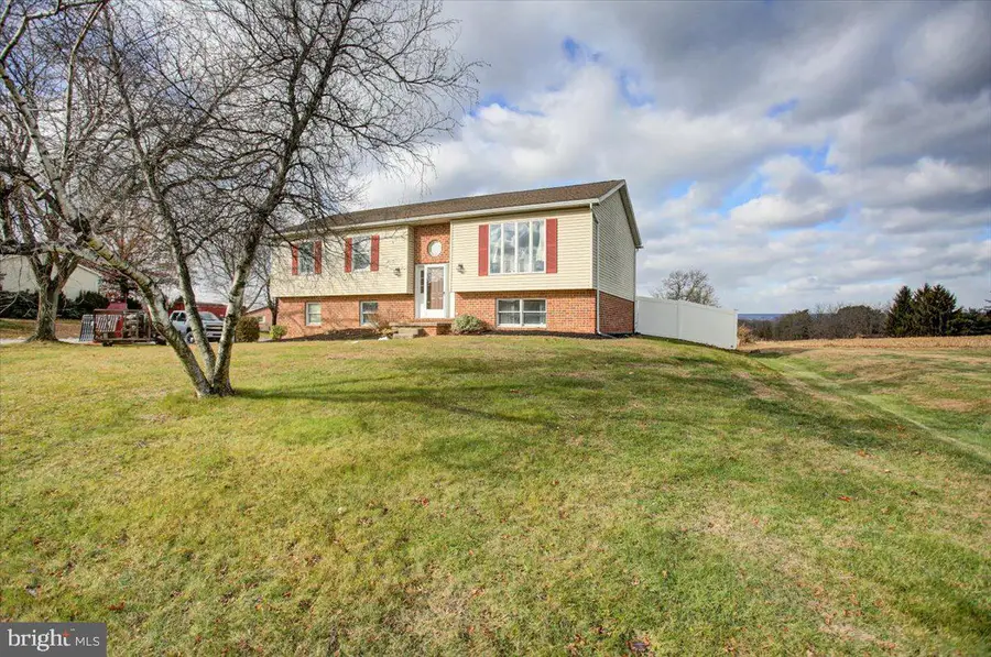 601 Kittatinny Drive, Chambersburg, PA 17202 - Image #3