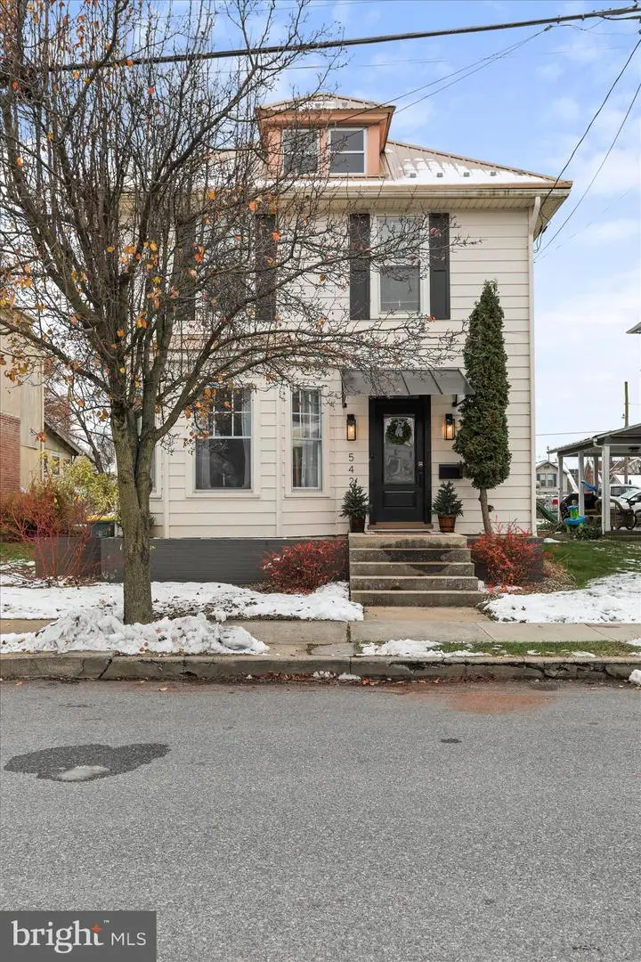 542 E Liberty Street, Chambersburg, PA 17201 - Image #2