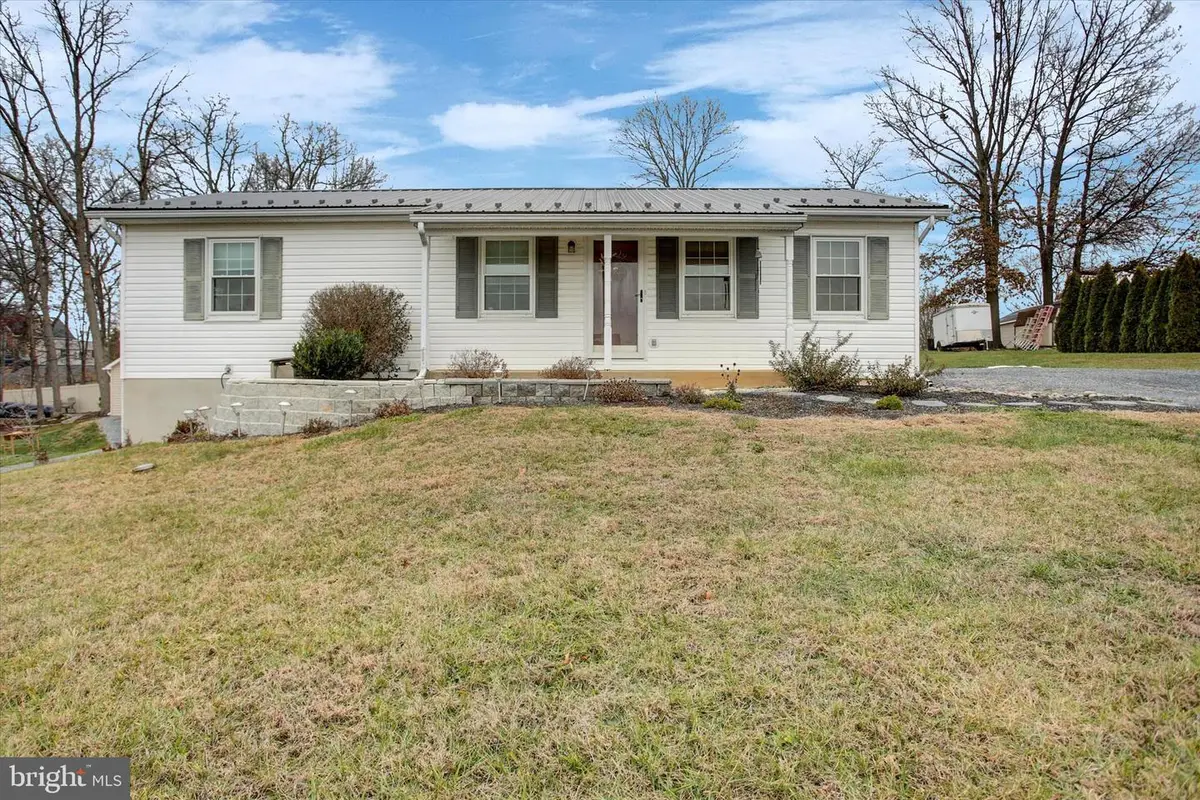 3555 Harold Pl, Greencastle, PA 17225 - Image #1