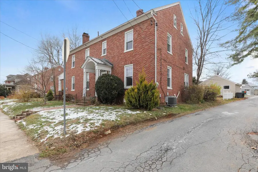 240 College Avenue, Chambersburg, PA 17201 - Image #2