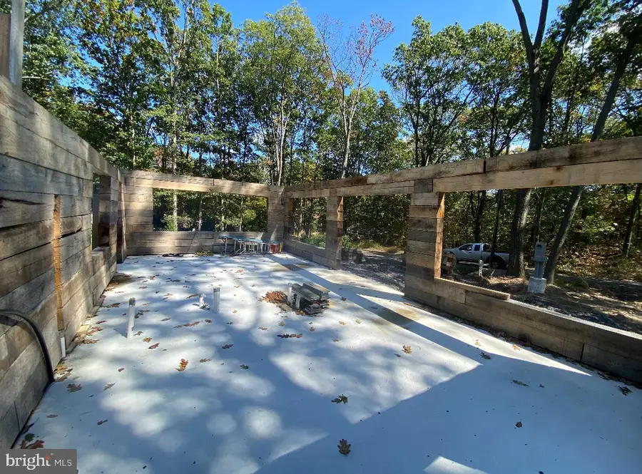 15681 Mountain Rd, Fort Loudon, PA 17224 - Image #2