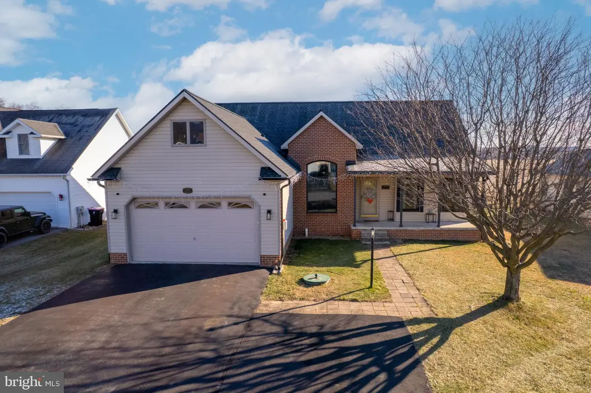 4940 Carmack Ct, Mercersburg, PA 17236 - Image #1