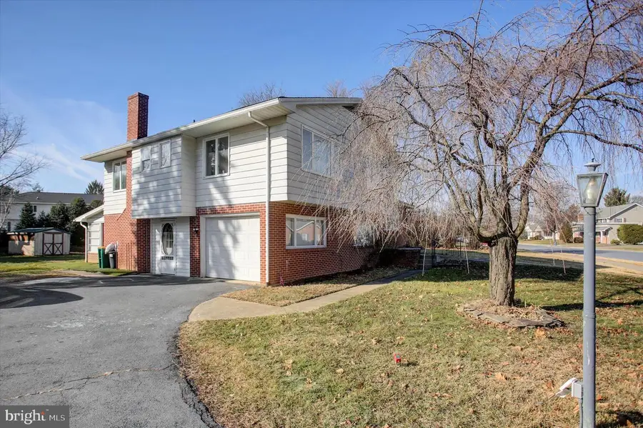 970 Leidig Dr, Chambersburg, PA 17201 - Image #3