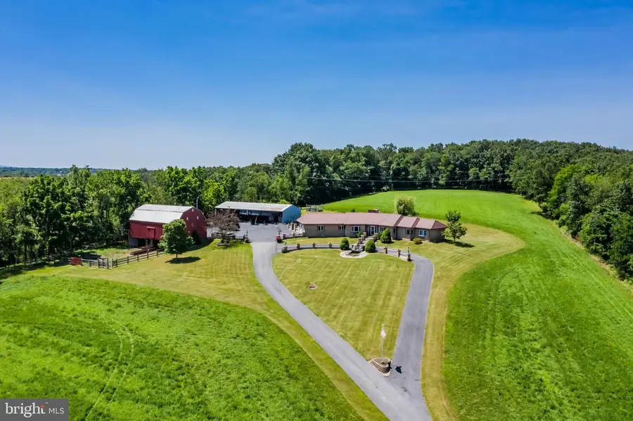 9713 Rowe Run Rd, Shippensburg, PA 17257 - Image #2