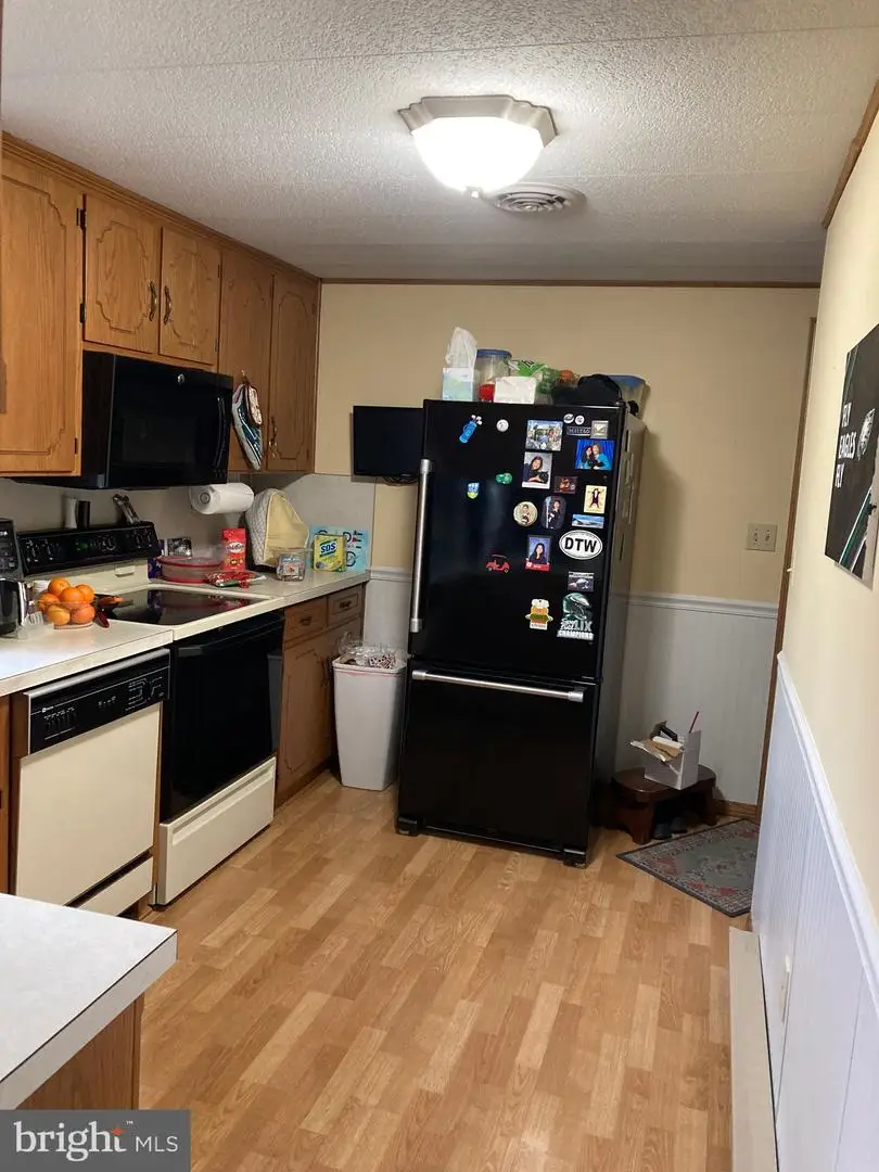 323 Terrace Dr, Fayetteville, PA 17222 - Image #2