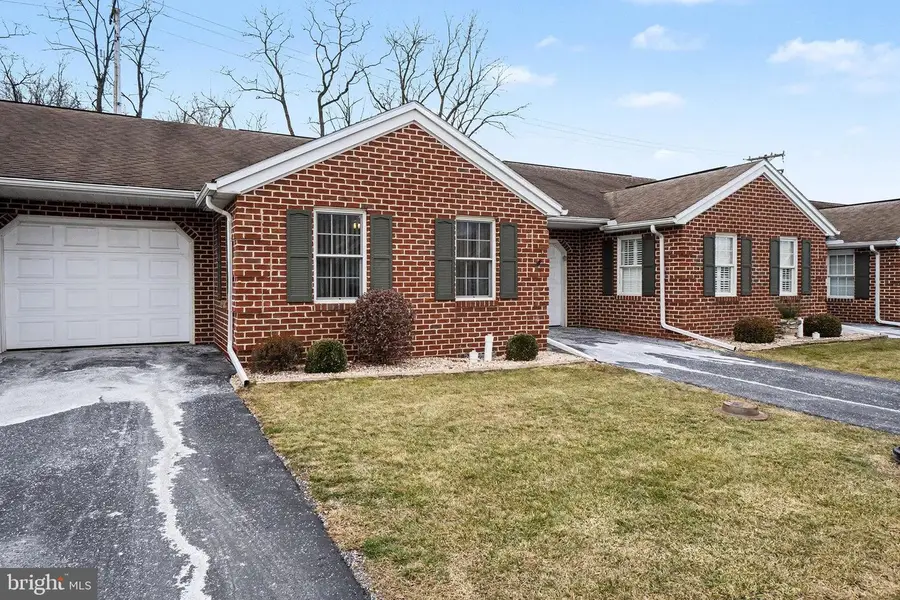 722 Fireside Drive, Shippensburg, PA 17257 - Image #2