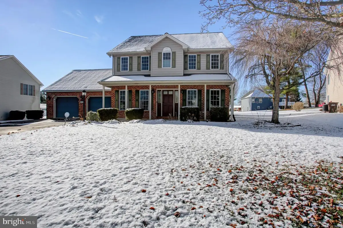 13295 Iroquois Trl, Waynesboro, PA 17268 - Image #1