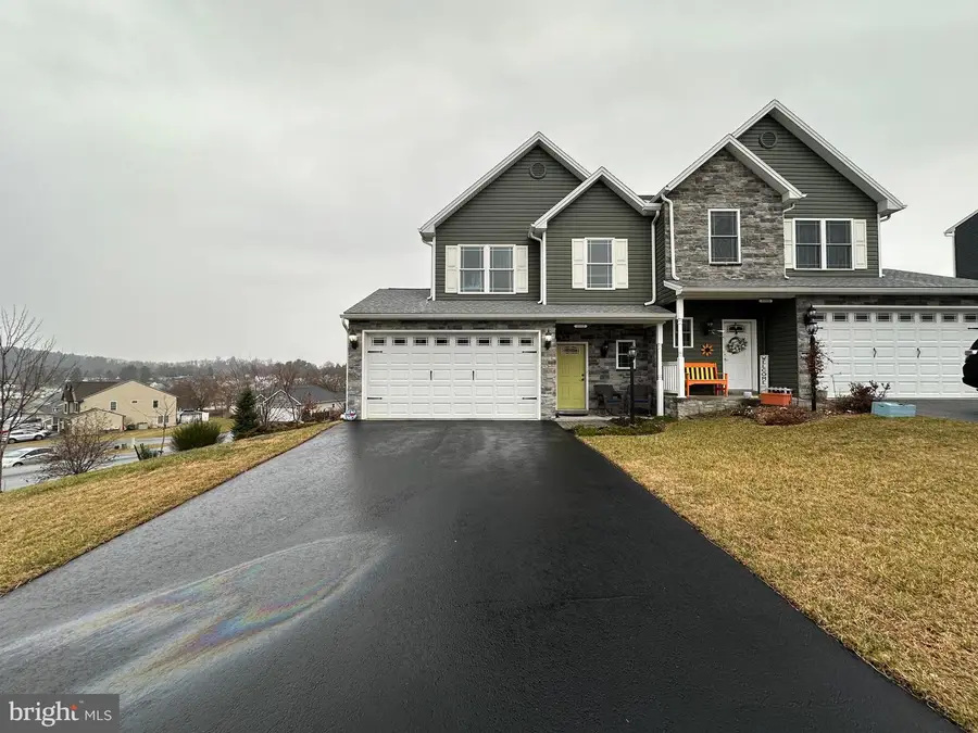 11115 Gopher Drive N, Waynesboro, PA 17268 - Image #2